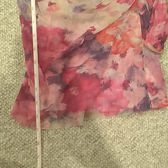 Johnny Heaven floral blouse - Picture 5 of 5